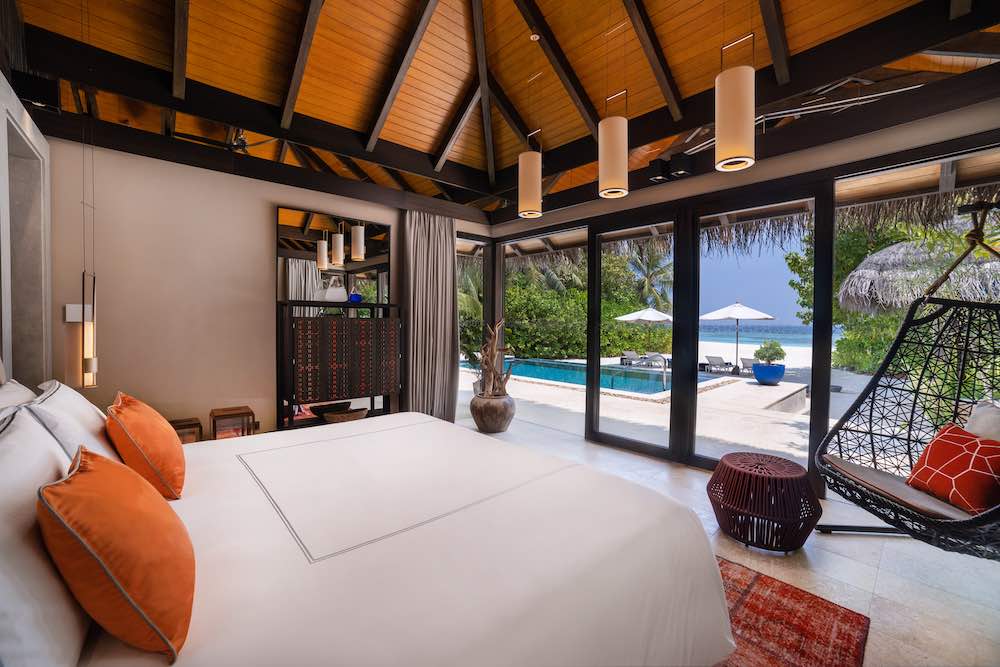 Beach Pool House at Velaa Private Island thumbnail 3